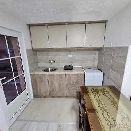 Kuca Vasiljevica 064/16 88 141 Apartment Kraljevo Exterior photo