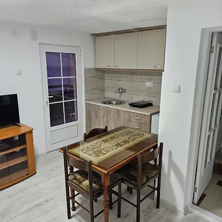 Kuca Vasiljevica 064/16 88 141 Apartment Kraljevo Exterior photo