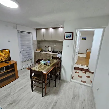 Kuca Vasiljevica 064/16 88 141 Apartment Kraljevo Exterior photo